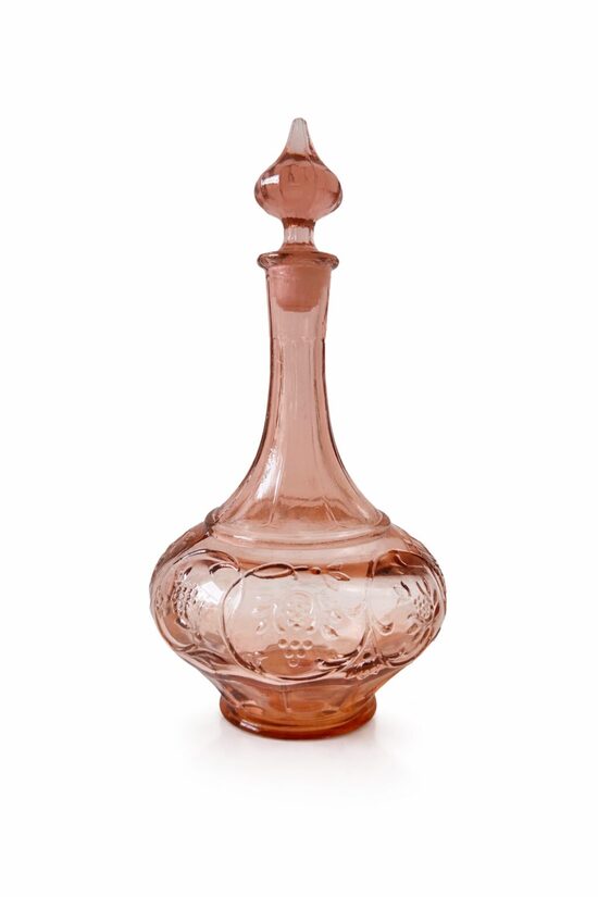 Rozā stikla dekanteris